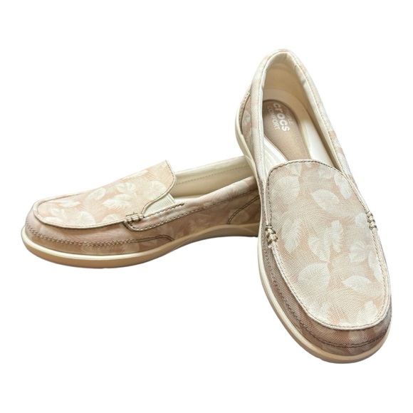CROCS Shoes - Walu II Canvas Graphic CROCS Casual Loafer Womens 7